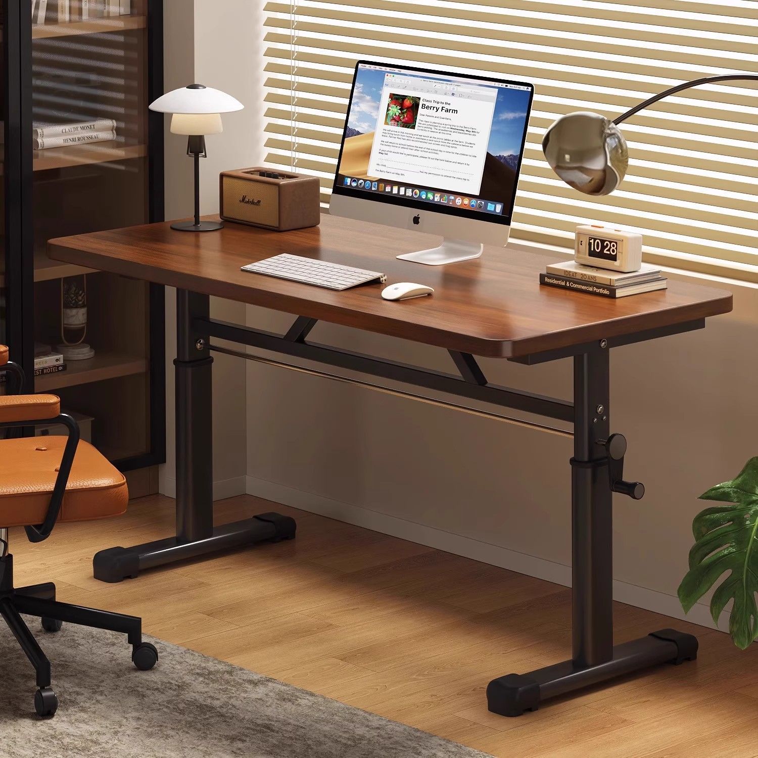 Desk Setup With Laptop - Modern Basit Ayarlanabilir Yükseklikli Bilgisayar Masası